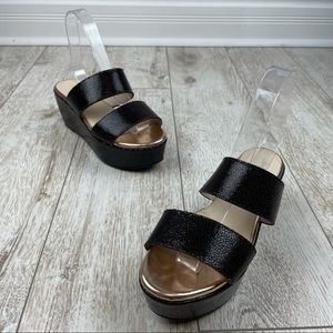 Robert Clergerie 37.5 unworn Frazzia stingray leather sandals platform slides